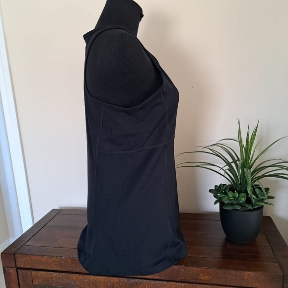 NWT Tuff Athletics Veda Active Tank Black Medium Workout Top with Built In Bra - Picture 4 of 12